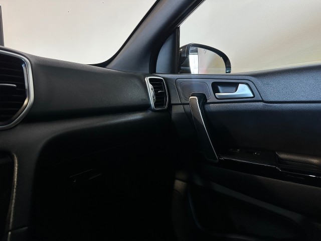 KIA SPORTAGE 1.6 T-GDI 4WD GT-L. NAP l TREKH l STOEL/STUURVERW l PANORAMA l CARPLAY l , SK Autos, Emmen