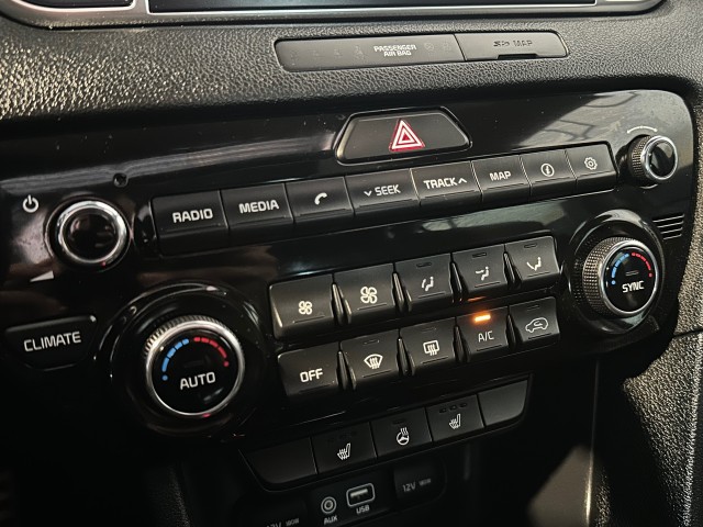 KIA SPORTAGE 1.6 T-GDI 4WD GT-L. NAP l TREKH l STOEL/STUURVERW l PANORAMA l CARPLAY l , SK Autos, Emmen