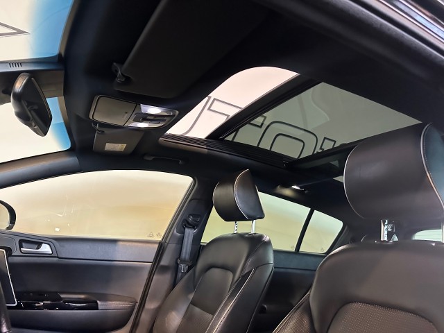 KIA SPORTAGE 1.6 T-GDI 4WD GT-L. NAP l TREKH l STOEL/STUURVERW l PANORAMA l CARPLAY l , SK Autos, Emmen