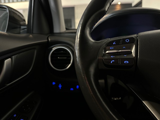 HYUNDAI KONA 1.0 T-GDI COMFORT l NAP l CAMERA l CARPLAY l TREKHAAK l CLIMATE l , SK Autos, Emmen