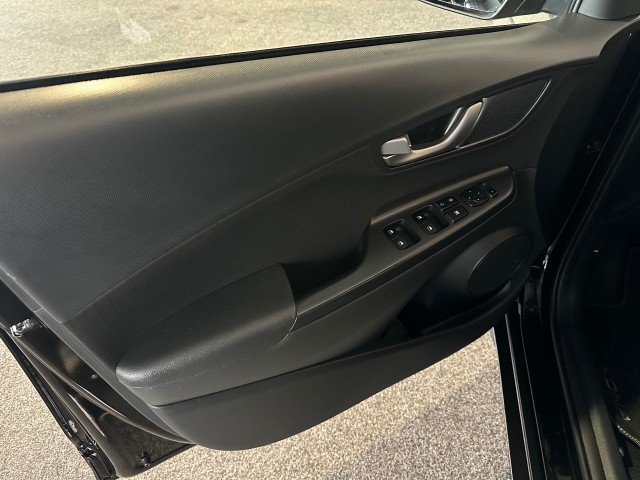 HYUNDAI KONA 1.0 T-GDI COMFORT l NAP l CAMERA l CARPLAY l TREKHAAK l CLIMATE l , SK Autos, Emmen