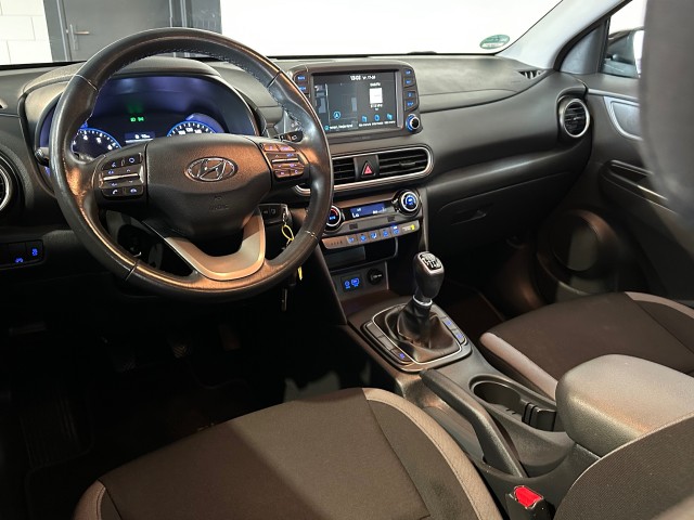 HYUNDAI KONA 1.0 T-GDI COMFORT l NAP l CAMERA l CARPLAY l TREKHAAK l CLIMATE l , SK Autos, Emmen