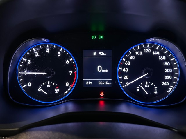 HYUNDAI KONA 1.0 T-GDI COMFORT l NAP l CAMERA l CARPLAY l TREKHAAK l CLIMATE l , SK Autos, Emmen