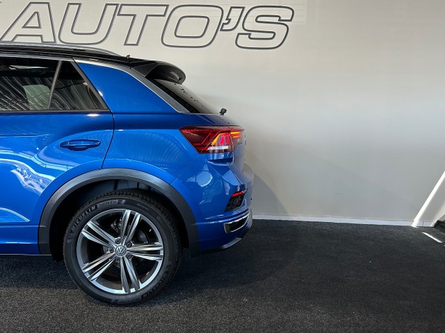 VOLKSWAGEN T-ROC 1.5 TSI SPORT l NAP l PANO l STOELVERW l VIRTUEEL DASH l R-LINE l , SK Autos, Emmen