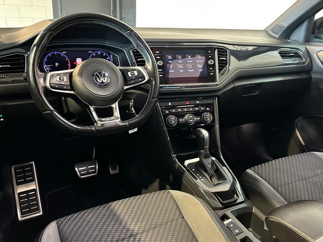 VOLKSWAGEN T-ROC 1.5 TSI SPORT l NAP l PANO l STOELVERW l VIRTUEEL DASH l R-LINE l , SK Autos, Emmen