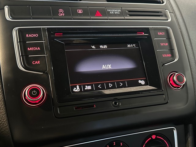 VOLKSWAGEN POLO 1.2 TSI COMFORTLINE l NAP l 5DRS l CRUISE l LMV l AUTOMAAT l , SK Autos, Emmen