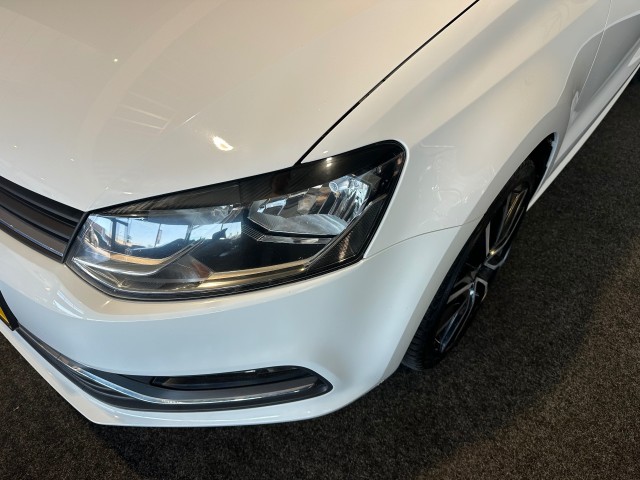 VOLKSWAGEN POLO 1.2 TSI COMFORTLINE l NAP l 5DRS l CRUISE l LMV l AUTOMAAT l , SK Autos, Emmen