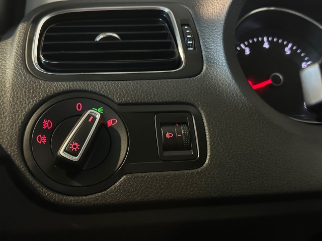 VOLKSWAGEN POLO 1.2 TSI COMFORTLINE l NAP l 5DRS l CRUISE l LMV l AUTOMAAT l , SK Autos, Emmen