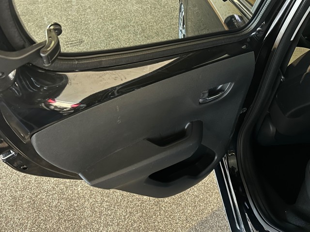 CITROEN C1 1.0 VTI SHINE l NAP l CAMERA l 5DRS l AUTOMAAT l BLUETOOTH l LMV l , SK Autos, Emmen