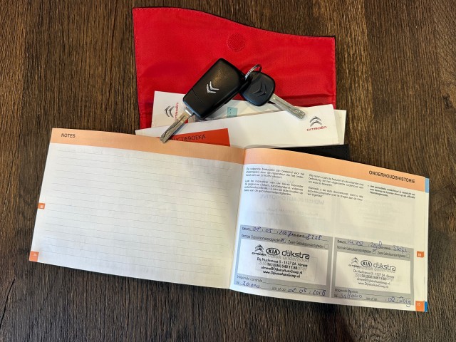 CITROEN C1 1.0 VTI SHINE l NAP l CAMERA l 5DRS l AUTOMAAT l BLUETOOTH l LMV l , SK Autos, Emmen