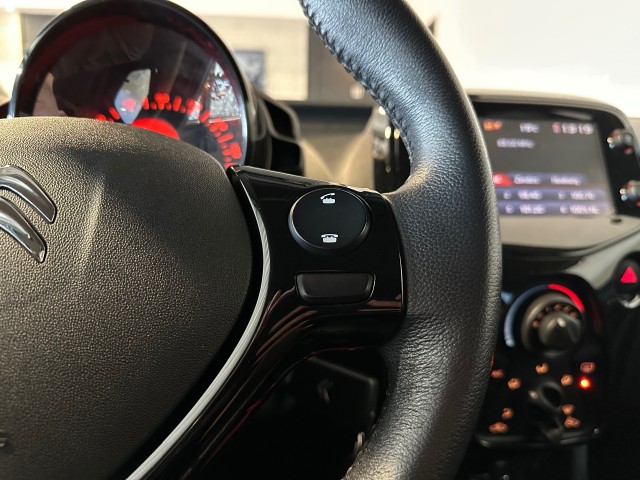 CITROEN C1 1.0 VTI SHINE l NAP l CAMERA l 5DRS l AUTOMAAT l BLUETOOTH l LMV l , SK Autos, Emmen