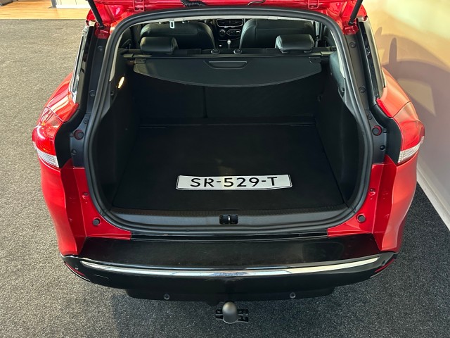 RENAULT CLIO 1.2 TCE INTENS l TREKHAAK l STOELVERW l AUTOMAAT l CRUISE l 120PK l , SK Autos, Emmen