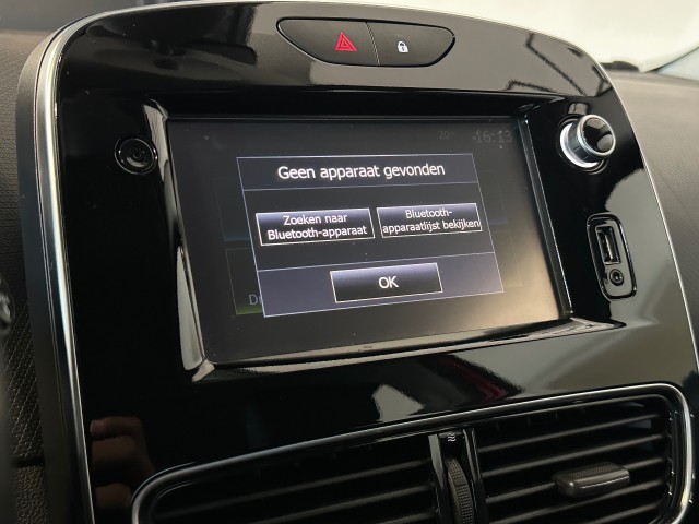 RENAULT CLIO 1.2 TCE INTENS l TREKHAAK l STOELVERW l AUTOMAAT l CRUISE l 120PK l , SK Autos, Emmen