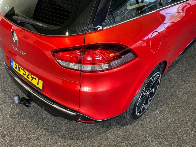 RENAULT CLIO 1.2 TCE INTENS l TREKHAAK l STOELVERW l AUTOMAAT l CRUISE l 120PK l , SK Autos, Emmen