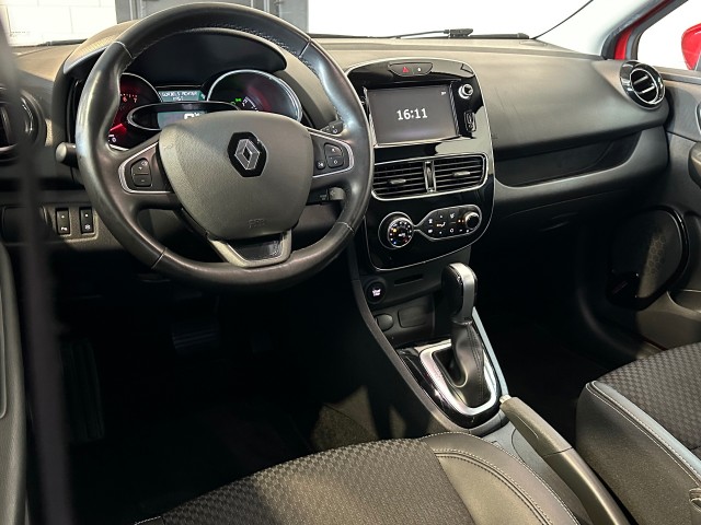 RENAULT CLIO 1.2 TCE INTENS l TREKHAAK l STOELVERW l AUTOMAAT l CRUISE l 120PK l , SK Autos, Emmen