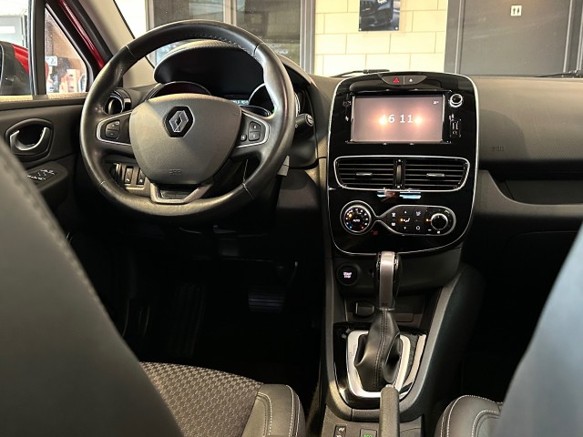 RENAULT CLIO 1.2 TCE INTENS l TREKHAAK l STOELVERW l AUTOMAAT l CRUISE l 120PK l , SK Autos, Emmen