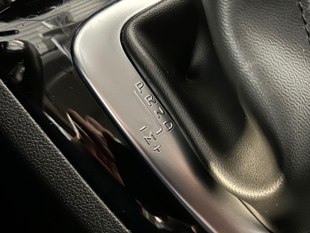 RENAULT CLIO 1.2 TCE INTENS l TREKHAAK l STOELVERW l AUTOMAAT l CRUISE l 120PK l , SK Autos, Emmen