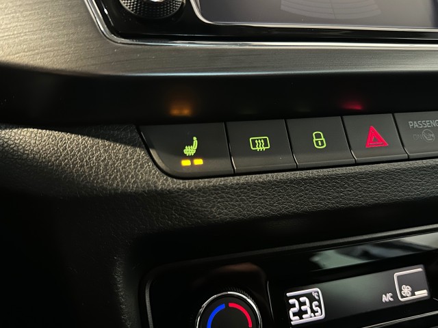 SKODA FABIA 1.0 TSI CLEVER l NAP l NAVI l TREKHAAK l STOELVERW l PDC l CLIMA l , SK Autos, Emmen