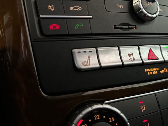 MERCEDES-BENZ SLC 180 l NAP l NAVI l 156PK l STOELVERW l LMV l , SK Autos, Emmen