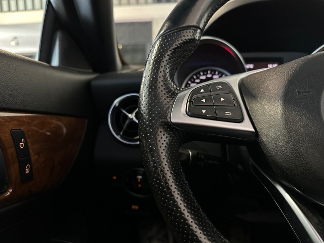 MERCEDES-BENZ SLC 180 l NAP l NAVI l 156PK l STOELVERW l LMV l , SK Autos, Emmen