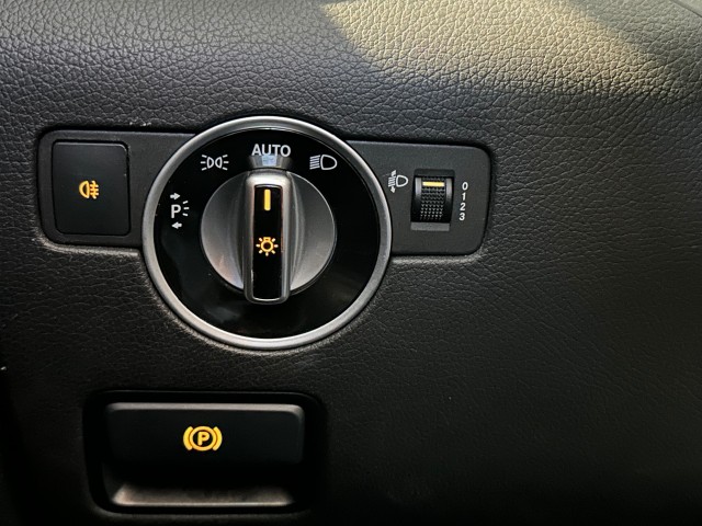 MERCEDES-BENZ SLC 180 l NAP l NAVI l 156PK l STOELVERW l LMV l , SK Autos, Emmen