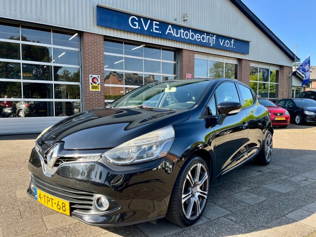 RENAULT CLIO 0.9 TCE EXPRESSION, G.V.E. Autobedrijf vof, Ede