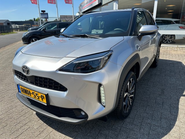 TOYOTA YARIS CROSS 1.5  Hybrid 130 Team D, Auto van Laar Maasbracht B.V., Maasbracht