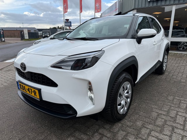 TOYOTA YARIS CROSS 1.5 Hybrid 115 Active RIJKLAAR MET GARANTIE, Auto van Laar Maasbracht B.V., Maasbracht