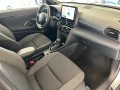 TOYOTA YARIS CROSS 1.5  Hybrid 130 Team D, Auto van Laar Maasbracht B.V., Maasbracht