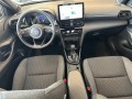 TOYOTA YARIS CROSS 1.5  Hybrid 130 Team D, Auto van Laar Maasbracht B.V., Maasbracht