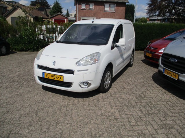 PEUGEOT PARTNER 120 1.6 E-HDI L1 NAV, Autobedrijf JAWI, Aalten