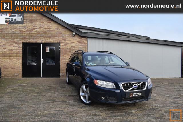 VOLVO V70 2.4 D5 AWD MOMENTUM, Leder, AUT, Cruise, Nordemeule Automotive, Geesteren