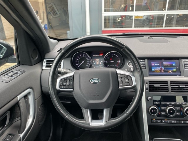 LAND ROVER DISCOVERY 2.0 TD4 HSE LUXURY LEDER/NAVI/STOELVERW/PDC/CRUISE, Vortkamp Enschede, Enschede