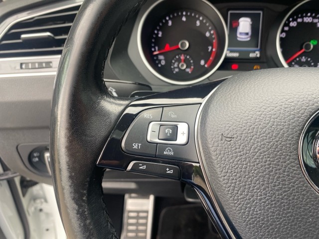 VOLKSWAGEN TIGUAN 1.4 TSI DSG HIGHLINE PANO-DAK/NAVI/STOELVERW/ACC/PDC, Vortkamp Enschede, Enschede