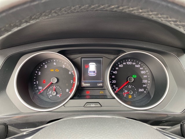 VOLKSWAGEN TIGUAN 1.4 TSI DSG HIGHLINE PANO-DAK/NAVI/STOELVERW/ACC/PDC, Vortkamp Enschede, Enschede