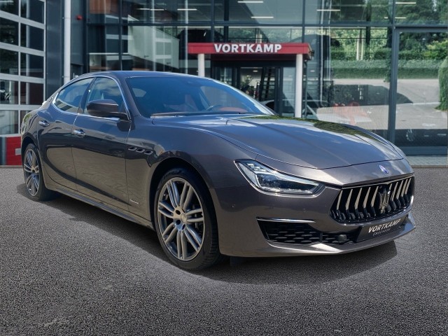 MASERATI GHIBLI 3.0 TDI BOWERS WILKINS/LEDER/CAMERA/NAVI/STOELVERW/ACC, Vortkamp Enschede, Enschede