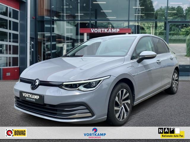 VOLKSWAGEN GOLF 1.4 TSI DSG STYLE EHYBRID NAVI/MEMORY/ACC/STOELVERW/CARPLAY/PDC, Vortkamp Enschede, Enschede