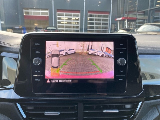 VOLKSWAGEN T-ROC 1.5 TSI DSG R-LINE BLACK-OPTIC PANO-DAK/CAMERA/CARPLAY/ACC/STOEL, Vortkamp Enschede, Enschede