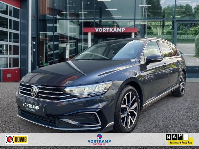 VOLKSWAGEN PASSAT 1.4 TSI DSG GTE TREKHAAK/LEDER/CAMERA/MEMORY/NAVI/ACC/STOELVERW, Vortkamp Enschede, Enschede