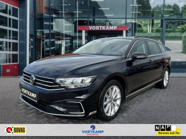 VOLKSWAGEN PASSAT VARIANT 1.4 TSI GTE BNS PANO-DAK/TREKHAAK/CAMERA/ACC/STOELVERW, Vortkamp Enschede, Enschede