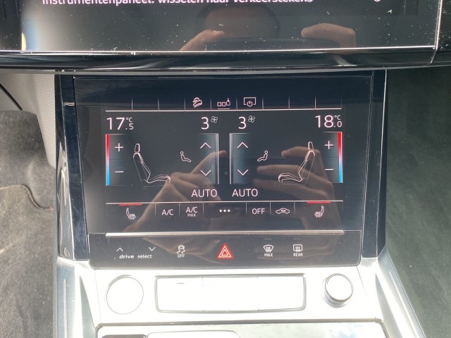 AUDI E-TRON 50 QUATTRO ADVANCED PANO-DAK/TREKHAAK/LEDER/CAMERA/ACC, Vortkamp Enschede, Enschede