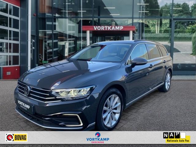 VOLKSWAGEN PASSAT 1.4 TSI DSG GTE CAMERA/NAVI/CARPLAY/STOELVERW/ACC, Vortkamp Enschede, Enschede