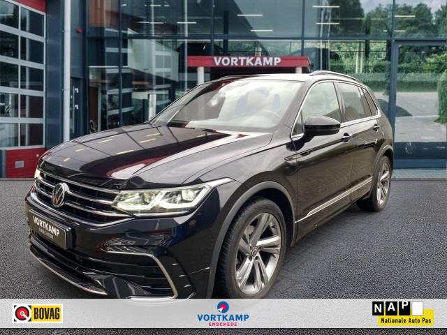 VOLKSWAGEN TIGUAN 1.5 TSI DSG R-LINE TREKHAAK/CAMERA/ACC/NAVI/CARPLAY, Vortkamp Enschede, Enschede