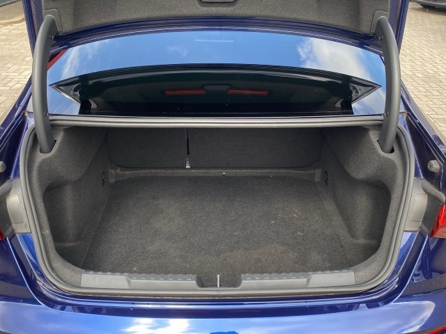 AUDI A3 30 TFSI S EDITION MATRIX-LED/PDC/STOELVERW/PDC/NAVI, Vortkamp Enschede, Enschede