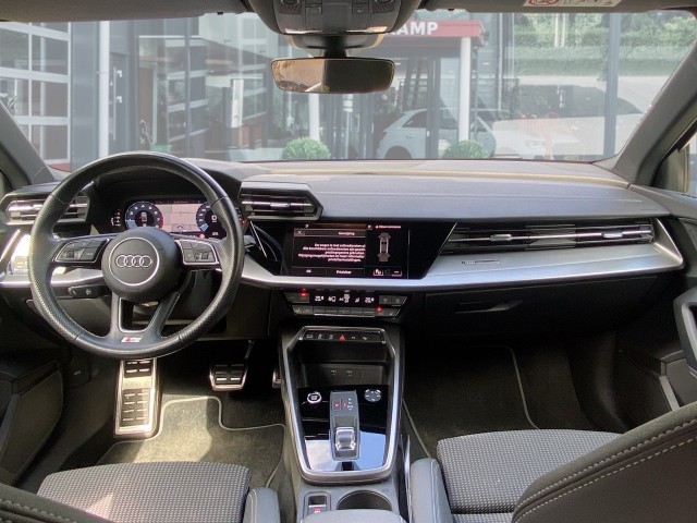 AUDI A3 30 TFSI S EDITION MATRIX-LED/PDC/STOELVERW/PDC/NAVI, Vortkamp Enschede, Enschede
