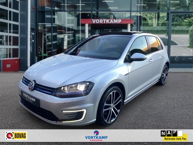 VOLKSWAGEN GOLF 1.4 TSI DSG GTE PANO-DAK/CAMERA/NAVI/CARPLAY/CRUISE/STOELVERW, Vortkamp Enschede, Enschede