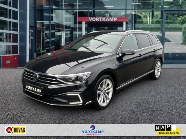 VOLKSWAGEN PASSAT 1.4 TSI DSG GTE TREKHAAK/CAMERA/NAVI/CARPLAY/ACC/STOELVERW, Vortkamp Enschede, Enschede