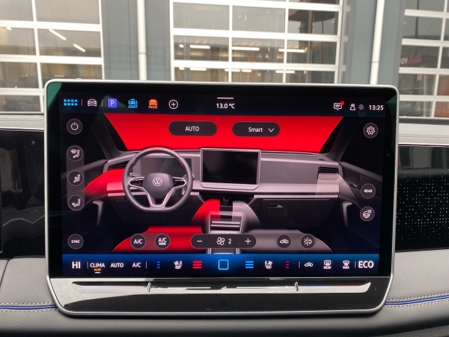 VOLKSWAGEN TIGUAN 1.5 TSI EHYBRID R-LINE BLACK-OPTIK PANO-DAK/TREKHAAK/LEDER/360-C, Vortkamp Enschede, Enschede