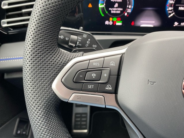 VOLKSWAGEN TIGUAN 1.5 TSI EHYBRID R-LINE BLACK-OPTIK PANO-DAK/TREKHAAK/LEDER/360-C, Vortkamp Enschede, Enschede