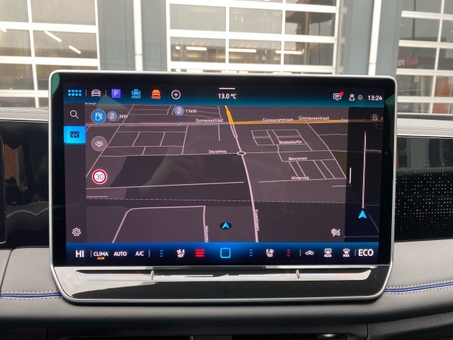 VOLKSWAGEN TIGUAN 1.5 TSI EHYBRID R-LINE BLACK-OPTIK PANO-DAK/TREKHAAK/LEDER/360-C, Vortkamp Enschede, Enschede